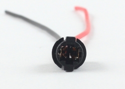 Lizdas lemputei T5, su laidu 